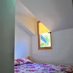 캠프장 Rajska Rijeka 포차